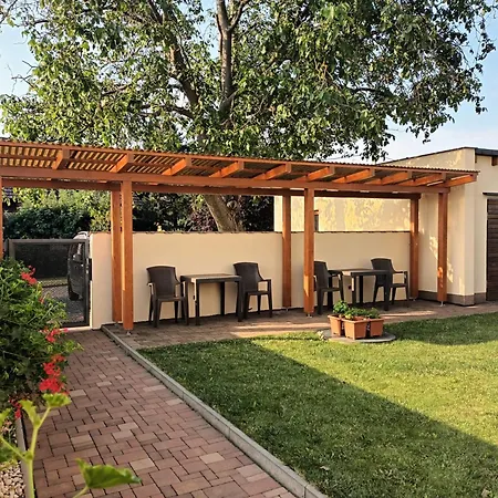 Ubytovani Na Vinici Valtice Exterior photo